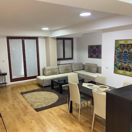Dona Apartments سكوبجي المظهر الخارجي الصورة